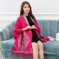 2017 Moda Inverno Floral Jacquard Pashmina Poncho Xaile De Inverno Grosso Pashmina Envoltório Com Mangas